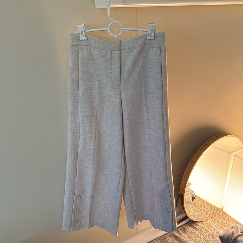 Ann Taylor size 4 pants.